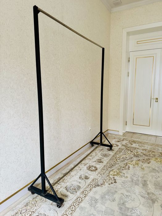 Metar veshalka sotiladi