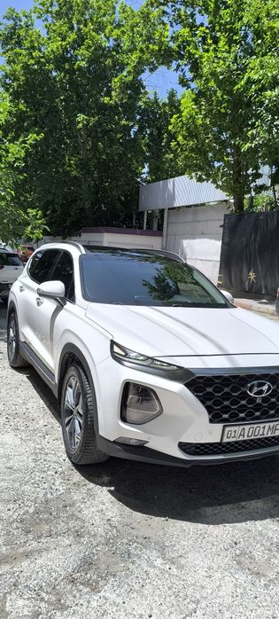 Hundai Santafe 2019 й. 2.5 атмосфера 7 мест