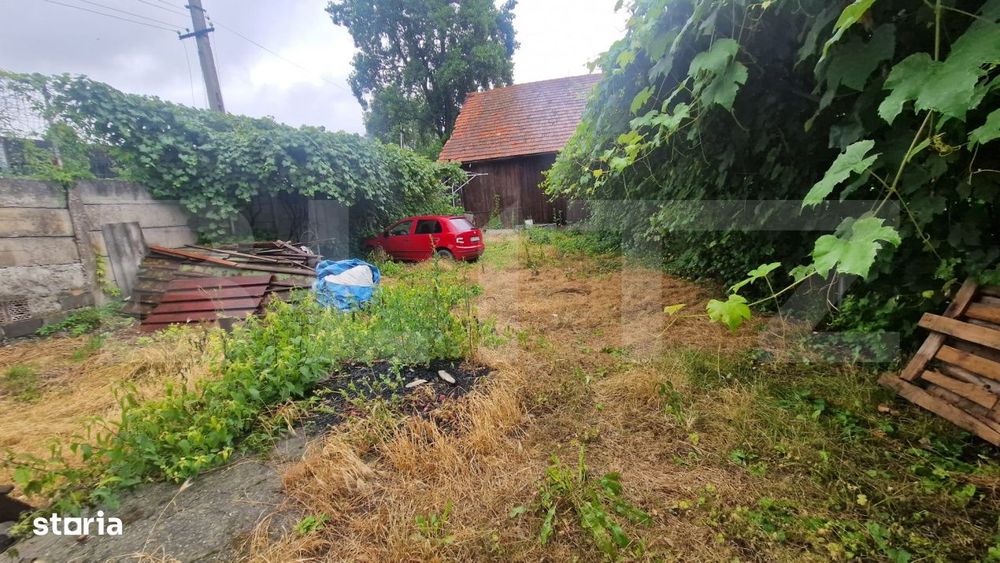 Casa cu teren 935 m , doua corpuri de case, Sacele -zona buna