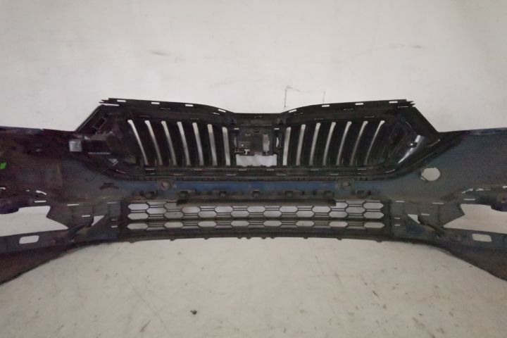 Bara Fata Originala Cu Senzori Grila Centrala Si Grila Inferioara In S