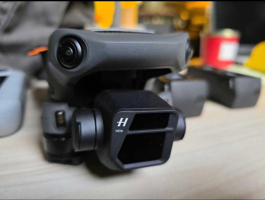 DJI Mavic 3 FlyMore Combo