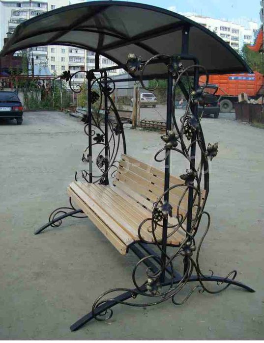 Loft haytech stilaj va stol stullar