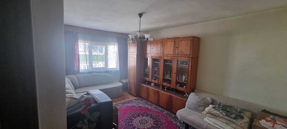 Apartament 2 camere-Stei - 2 balcoane