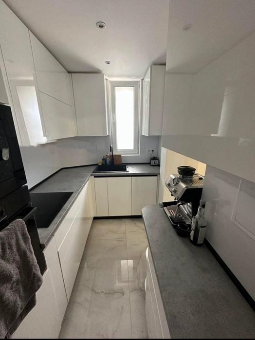 Дава се под наем Тристаен апартамент в София, Кръстова вада - 110 кв.м за 1278 € - Снимка #1