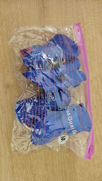 Papuci silicon pentru catei, impermeabili