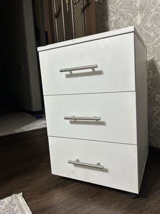 СРОЧНО продам тубмочку