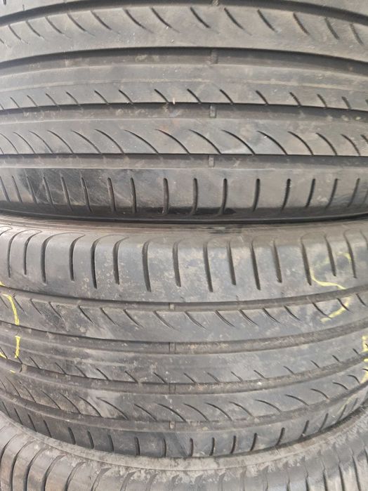2бр. летни гуми 235/55/18 Pirelli