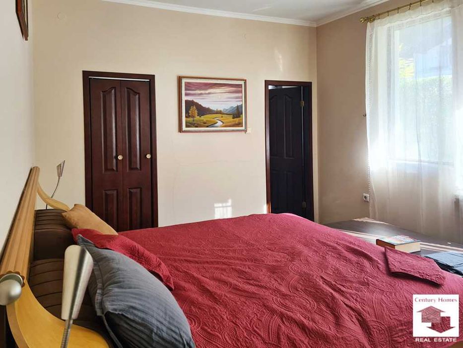 185036 Масивна къща, с двоен гараж и басейн, в Тетевенски Балкан