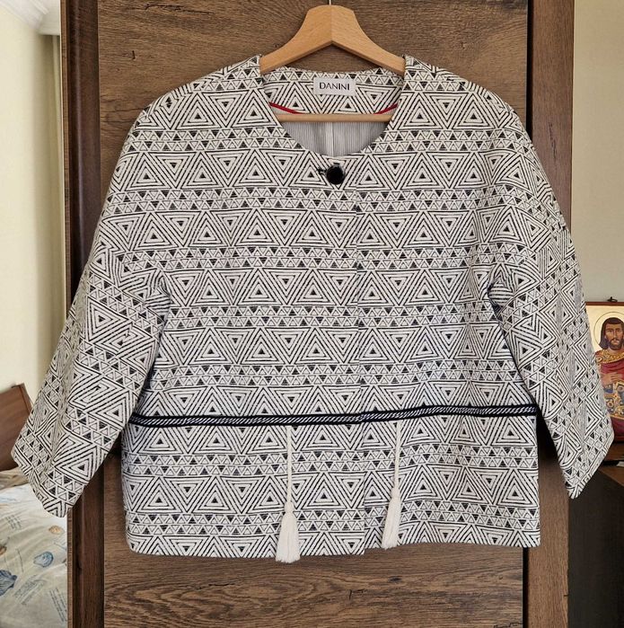 Бутиково сако DANINI