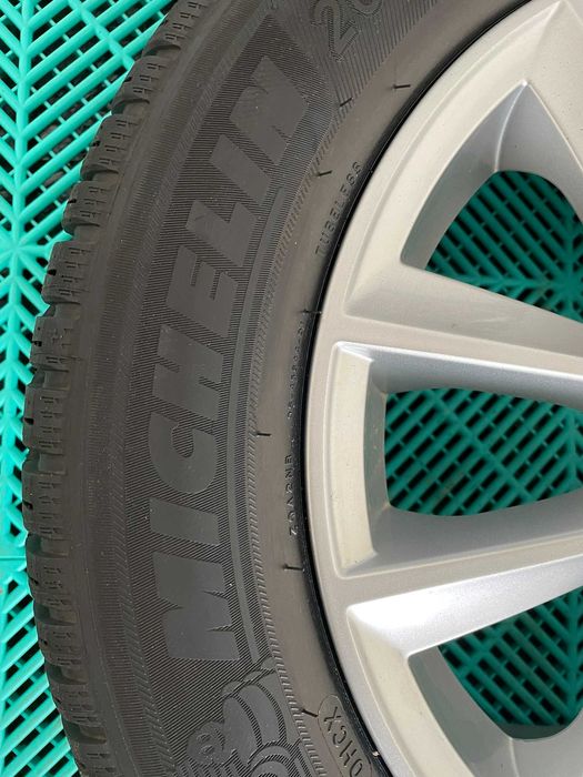 Jante noi R16 anvelope noi allseason 205 60 R16 Renault Megane 4