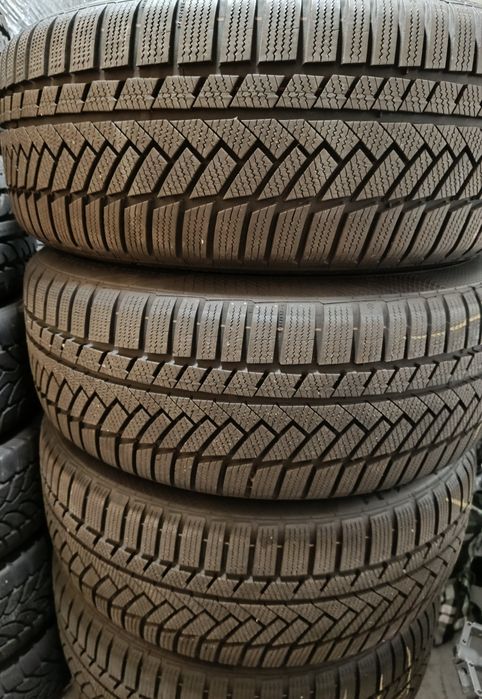 Оригинални джанти с нови зимни гуми 19 цола за Audi A7 S7 дот 2023г