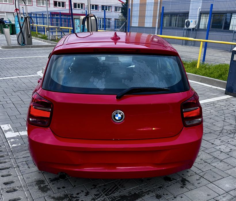 BMW Seria 1 F20 116i 136 CP – 2011 – Manuală 6+1 – 205.000 km – 2 chei – 2 seturi roți