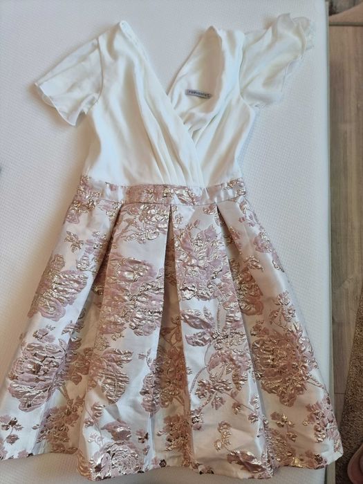 Официялна рокля бяло с пудра Fervente