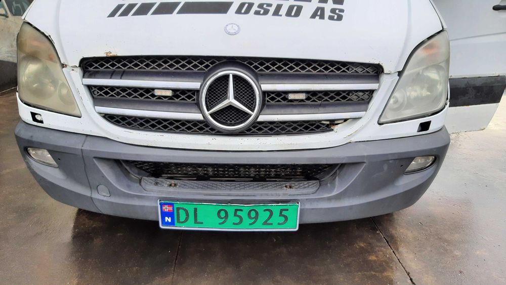 Dezmembrez Mercedes Sprinter 2.2 euro 4 Automat OM646/ Lift/ Far/ Bara