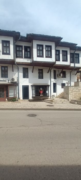 Дава се под наем Магазин в Балчик - 30 кв.м за 204 € - Снимка #2