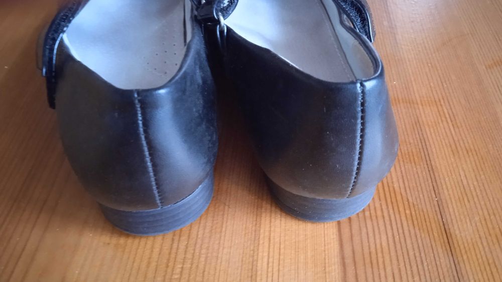 Черни официални обувки 35 номер