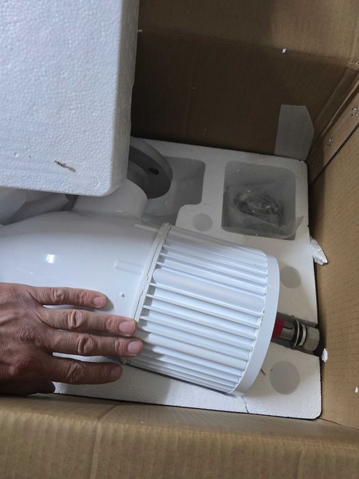 НОВ ветрогенератор 48v , 51.2v 1000w 3 витла вятърна турбина перка зел