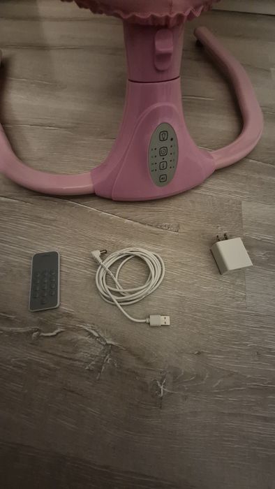 Leagan electric multifunctional pentru bebelusi, VisionHub