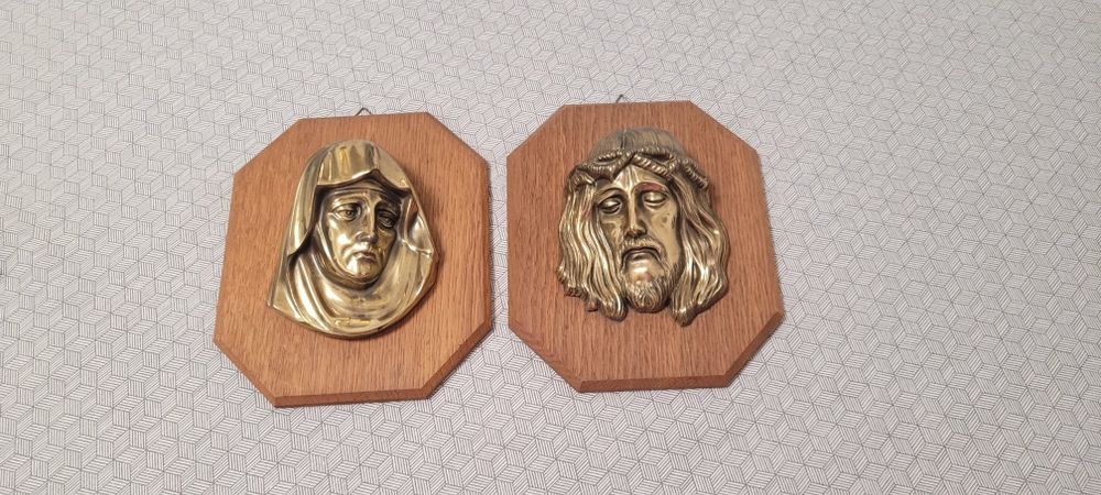 Cruce si portret Maica Domnului si Domnul Iisus