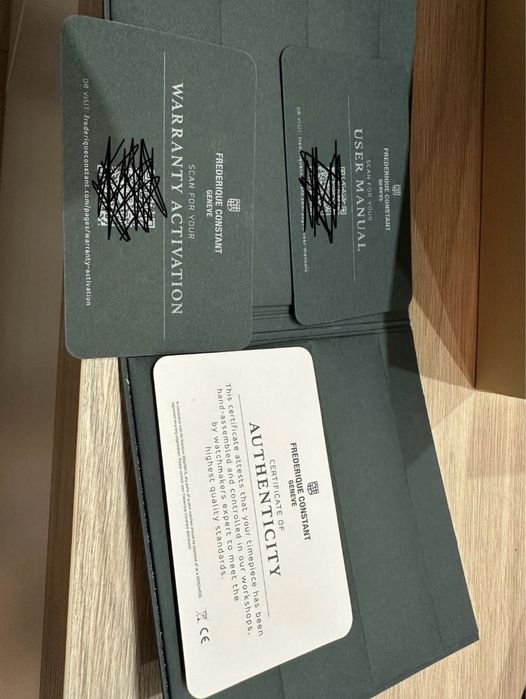 Frederique Constant Classic Quartz мъжки часовник