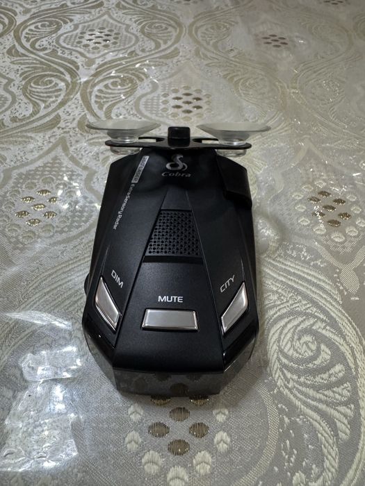 Antiradar Cobra ESR 755 yangi ishlatilmagan Rossiski