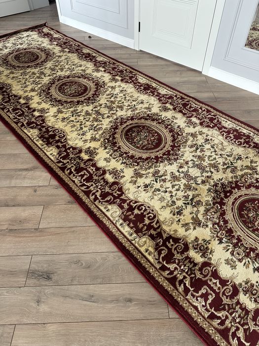 Продам ковер (новый)