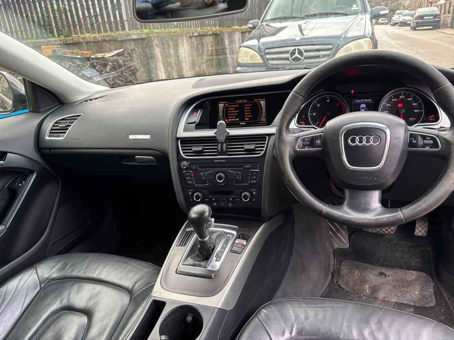 Audi a5 2.7 tdi 2008 десен волан