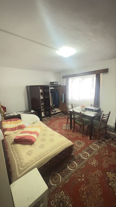 Vand Apartament 4 camere