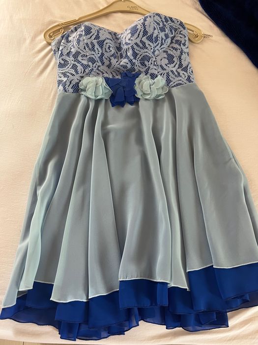 Rochie albastră elegantă de eveniment