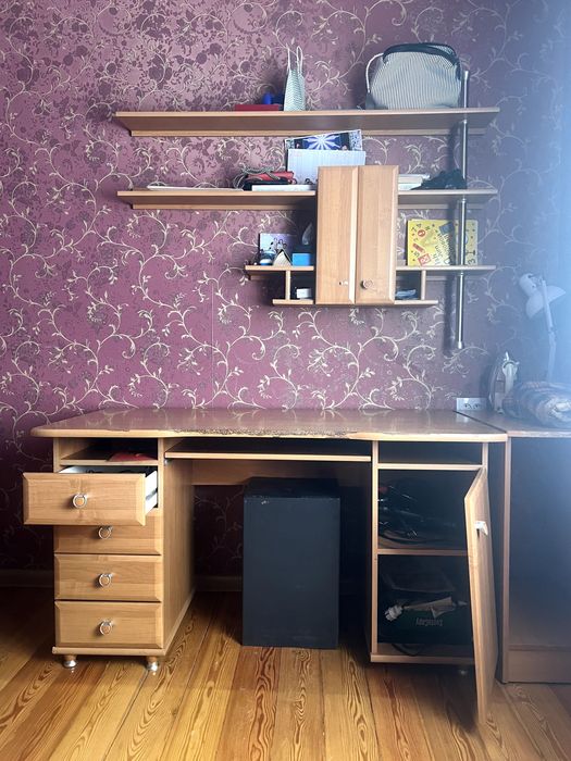 Старый рабочий стол и зеркало КОМПЛЕКТ ДЕШЕГО