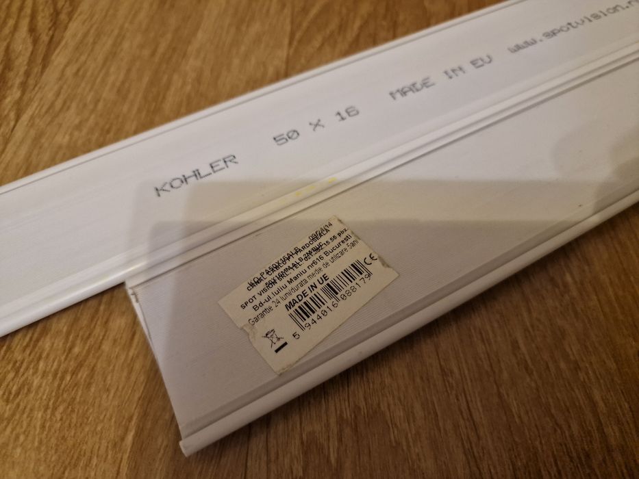 Canal cablu pentru pardoseală 55x16mm, lungime 1.25m și 0.75m.