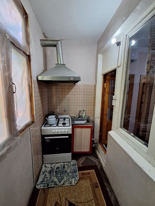 Chilonzor 17 kvartal 2xonali uy sotiladi