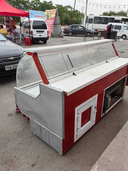 холодильник витринный для бизнеса