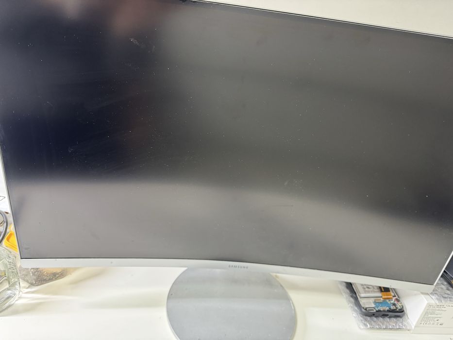 Монитор Samsung 27 60hz