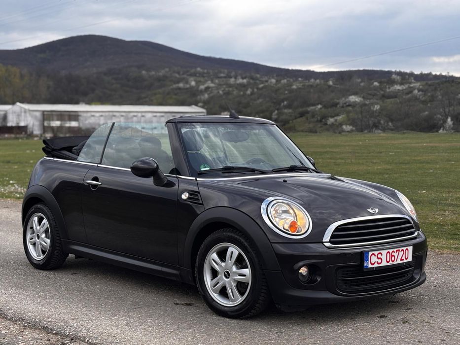 Mini One Cabrio  01.2013  136.000km  1.6 motor 98 Cai