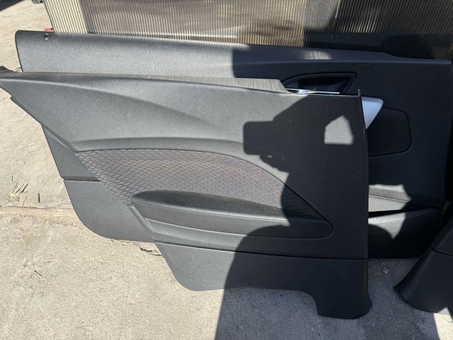 Велурен салон бмв ф21