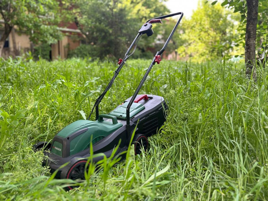 Газонокосилка Super W13 Gazonokosilka