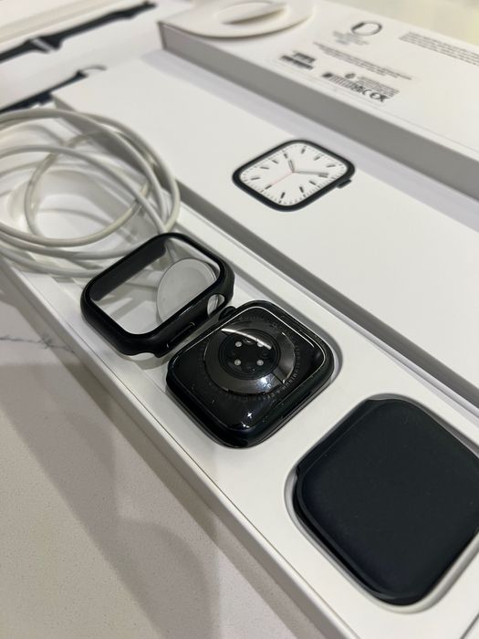 Apple Watch 7 Midnight