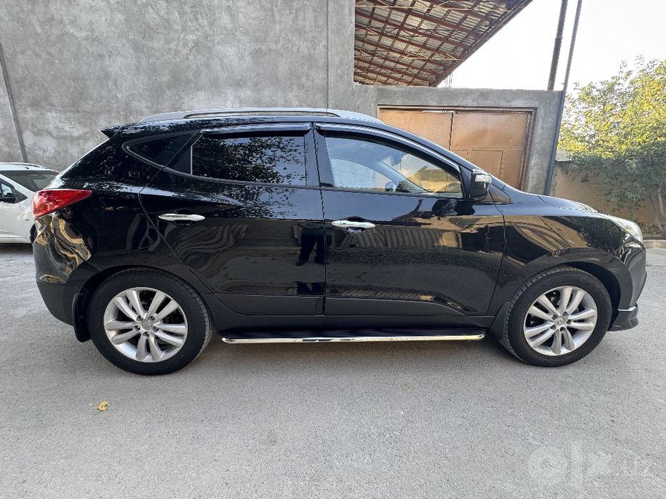Hyundai tucson sotiladi