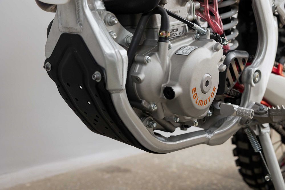 Мотоцикл EGL Harbin 300