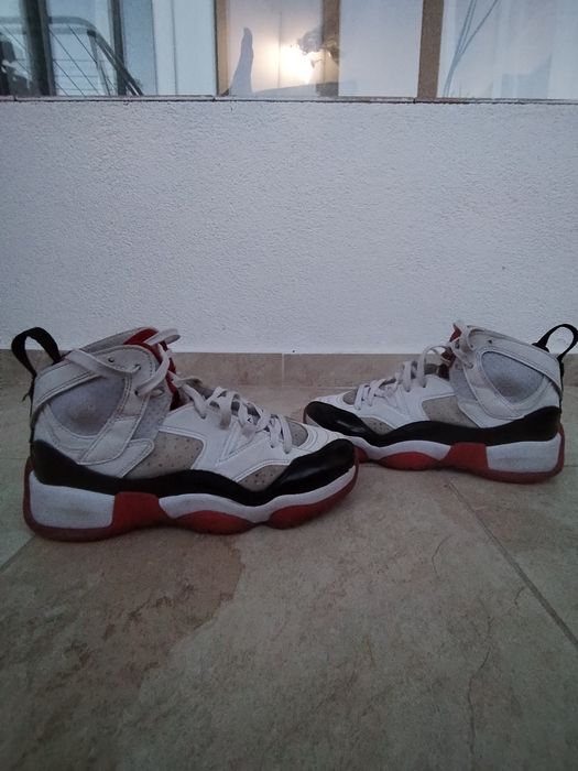 Маратонки Jordan