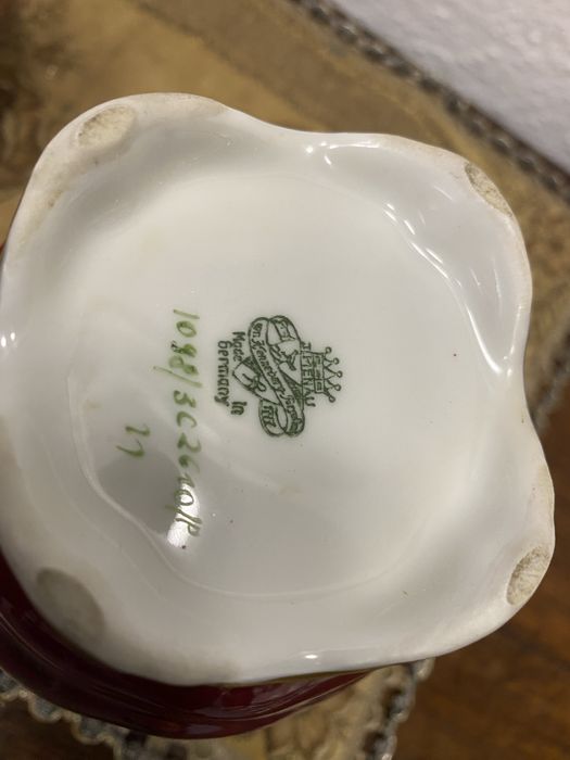 Немски барокови вази от порцелан