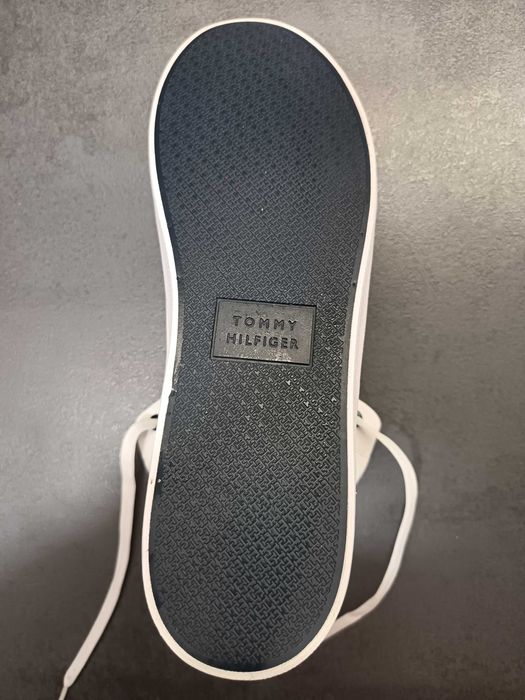 Кецове Tommy Hilfiger