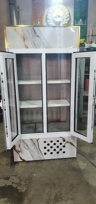 Холадильник витрина