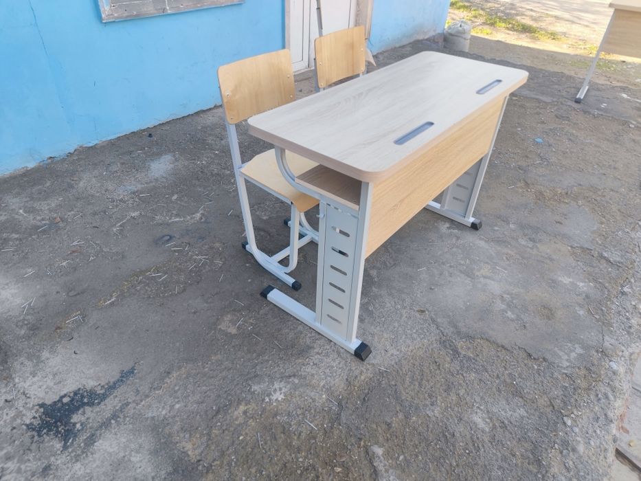 Мактаб партала стуллари. Школьные парты и стулья от производителя