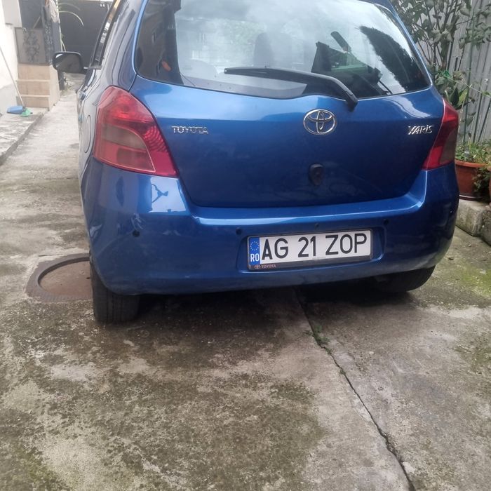 Toyota Yaris 1.3 benzină