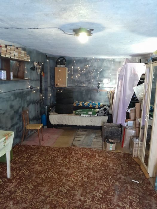 Продам берлогу...10 общество