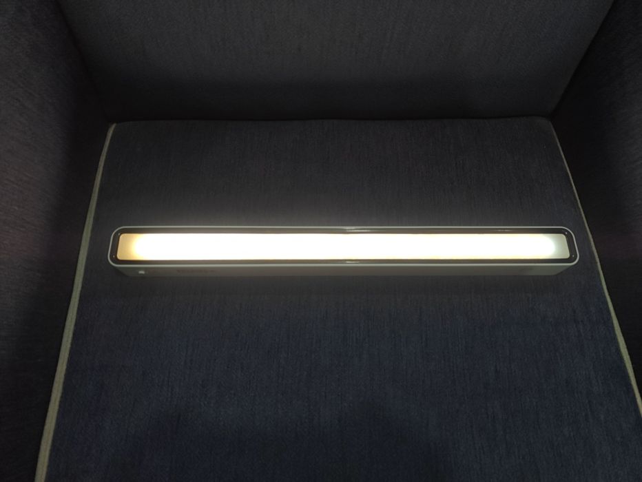 Лампа - светильник, для рабочей зоны и просто дома