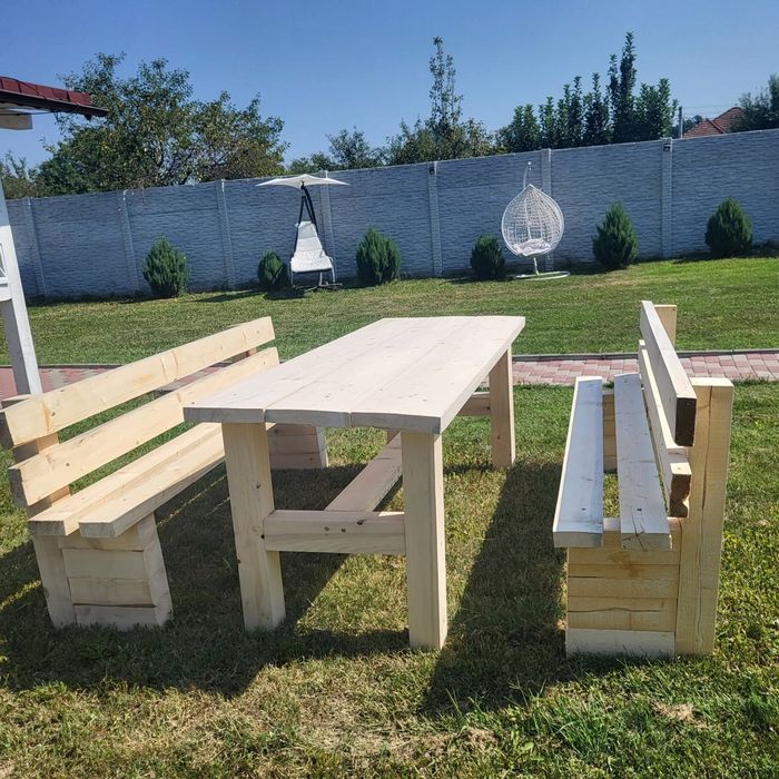 Set rustic masa cu băncuțe