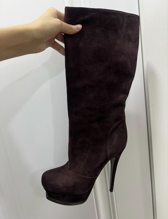 Сапоги Yves Saint Laurent